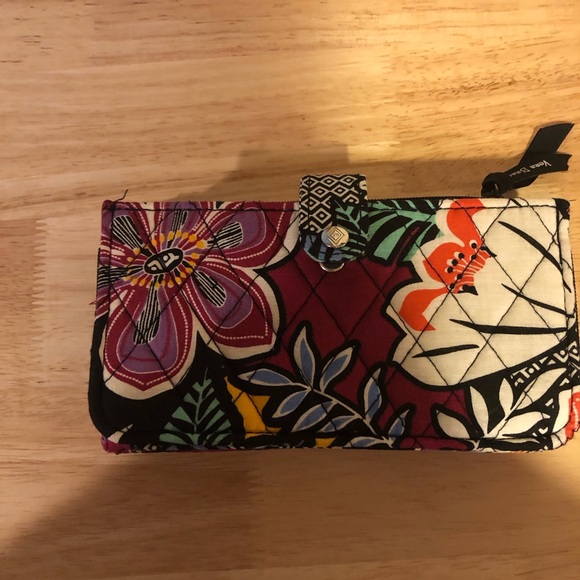 LAST CALL Vera Bradley Pink and Yellow Artistic Wallet - Picture 3 of 4